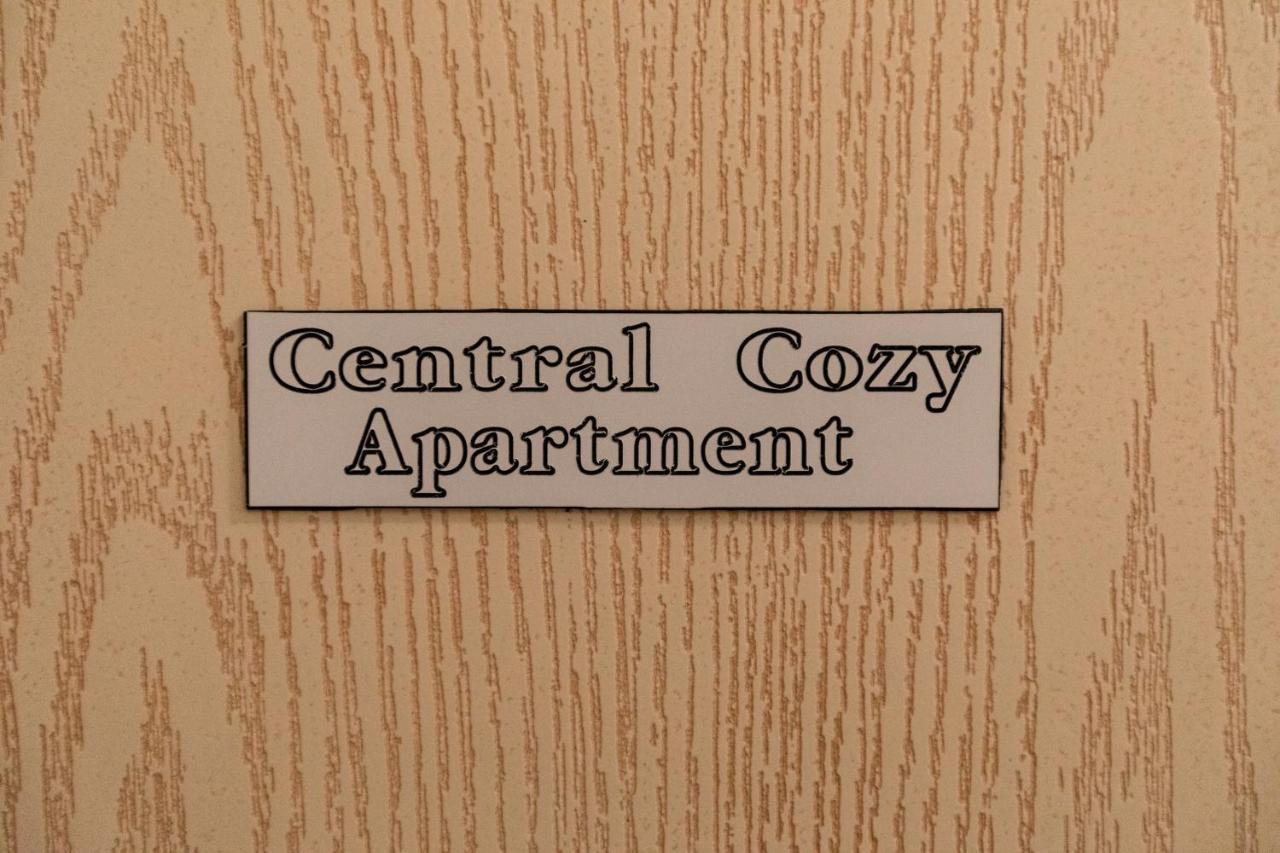 Central Cozy Apartment Sparta Exteriör bild
